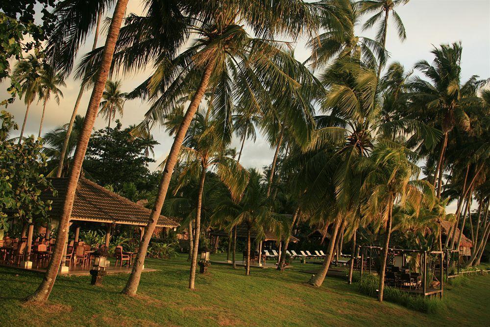 Bon Ton Antique Wooden Villas Pantai Cenang  Esterno foto